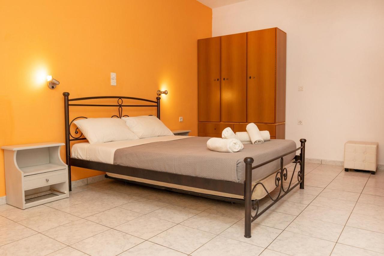 Depis Economy Apartments Naxos City Exterior foto