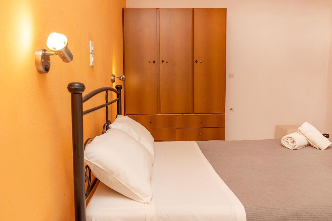 Depis Economy Apartments Naxos City Exterior foto