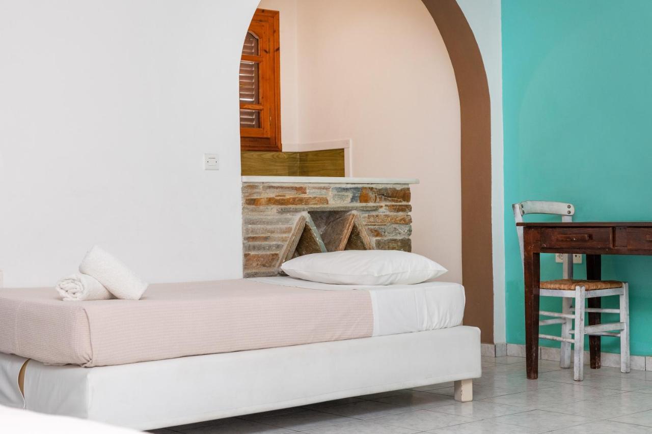 Depis Economy Apartments Naxos City Exterior foto